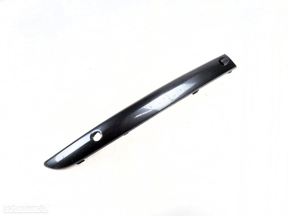 Friso parachoques Direito/Frente Usado / Original BMW 1 (E87) 51117136638/712450... - 2