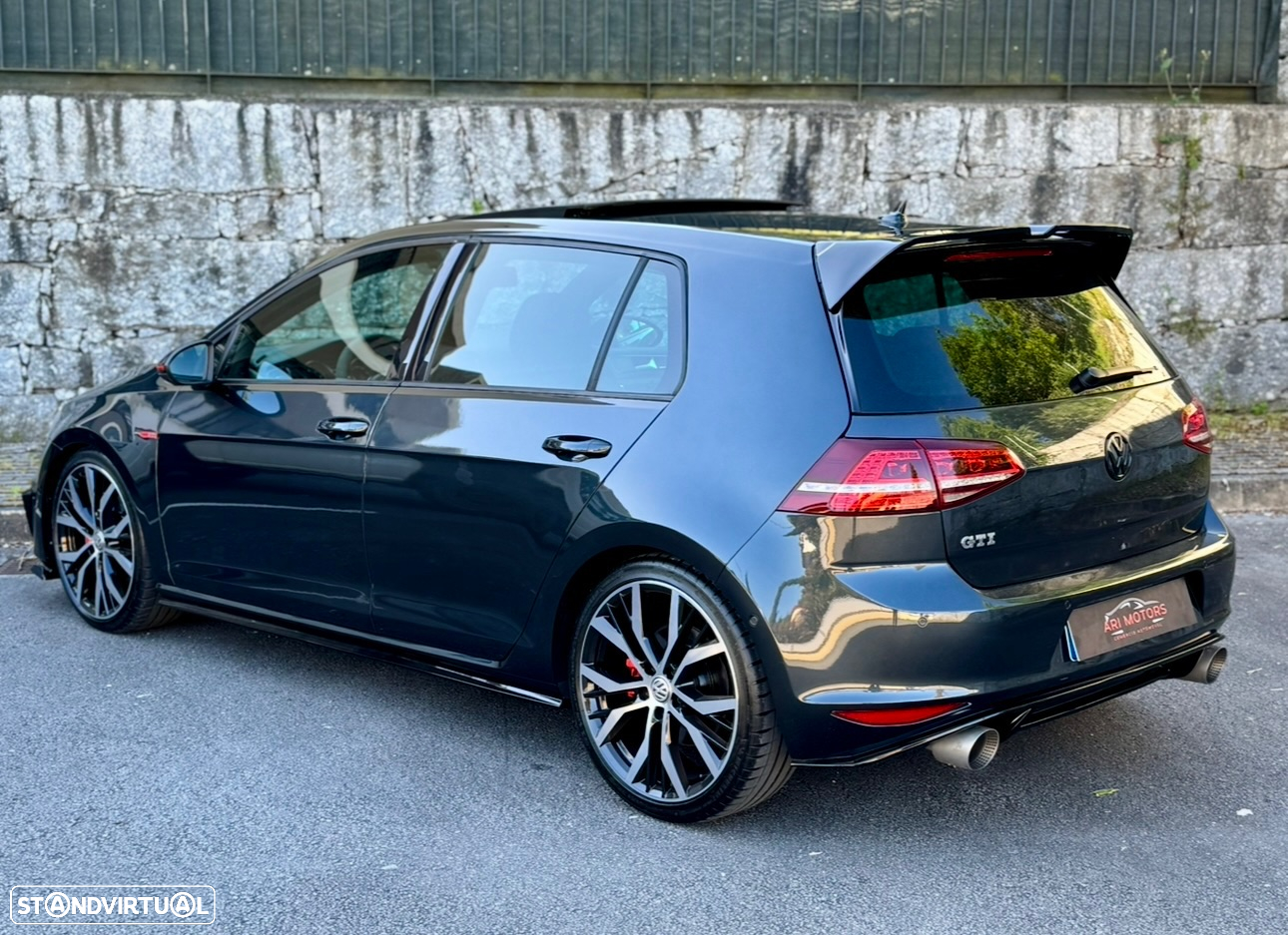 VW Golf 2.0 TSi GTi Performance - 5