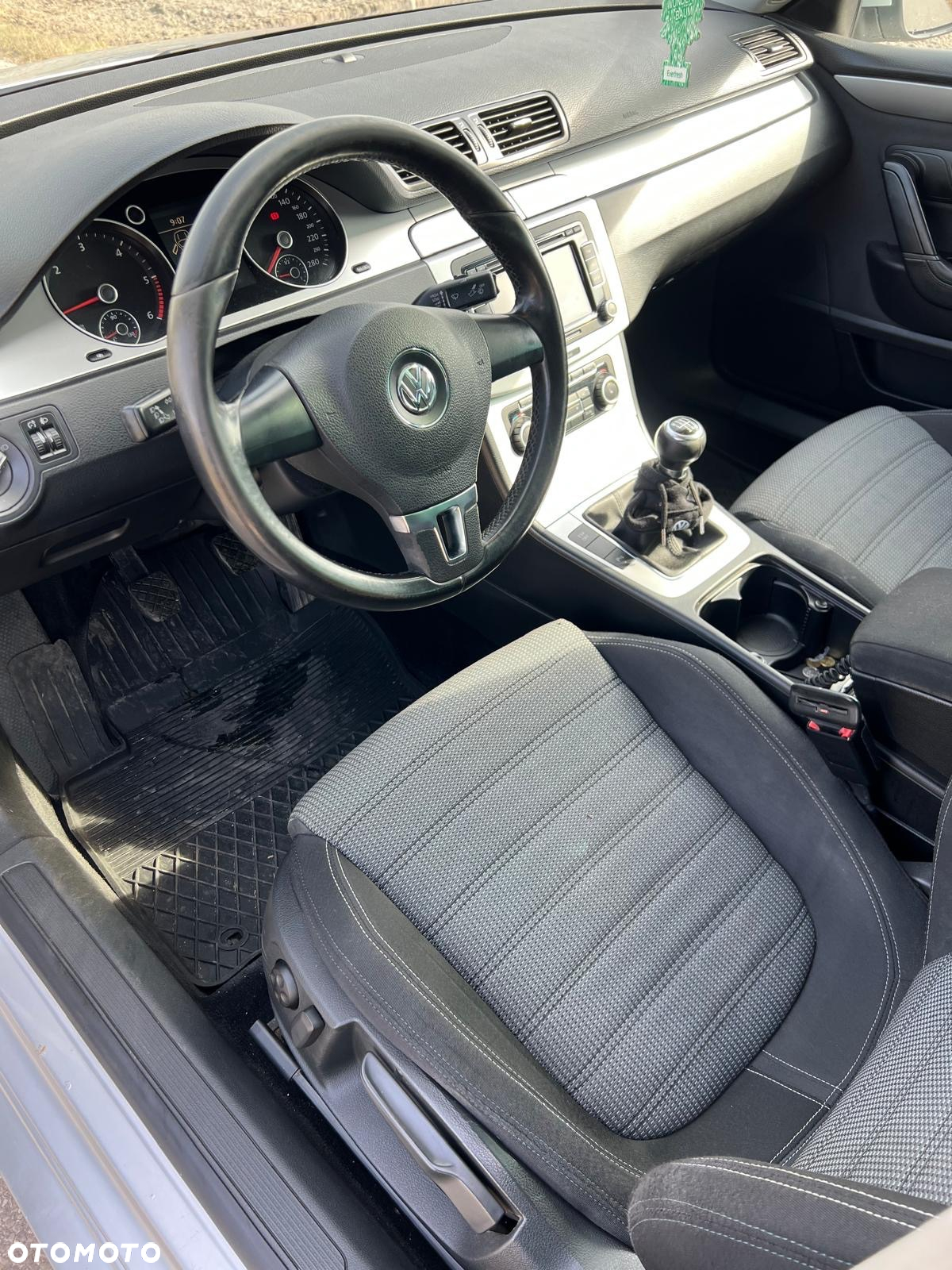 Volkswagen CC - 9