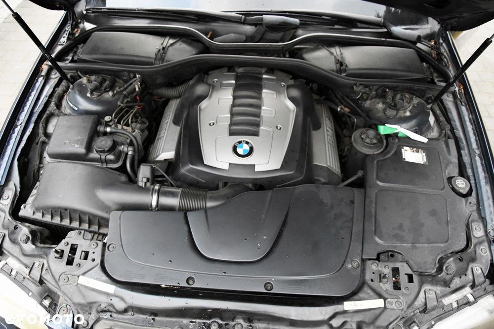 BMW Seria 7 740i - 13