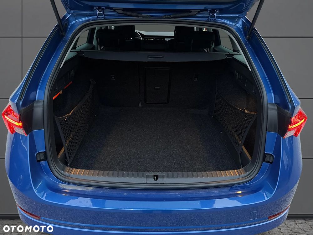 Skoda Octavia 2.0 TDI Ambition DSG - 32