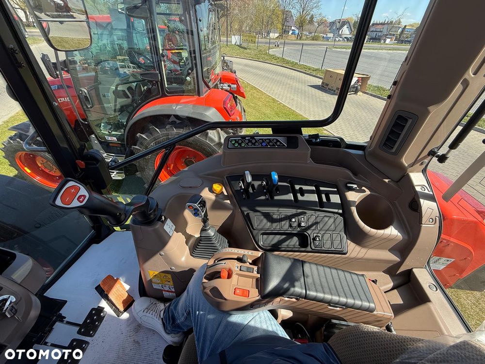 Kioti HX9010 - 15