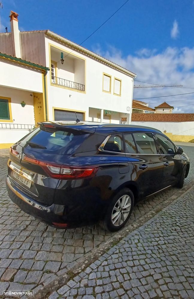 Renault Mégane Sport Tourer - 4