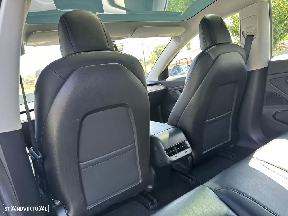 Tesla Model 3 Standard Range Plus RWD - 52