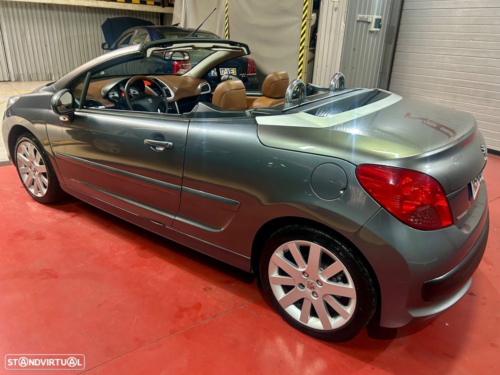 Peugeot 207 CC - 5