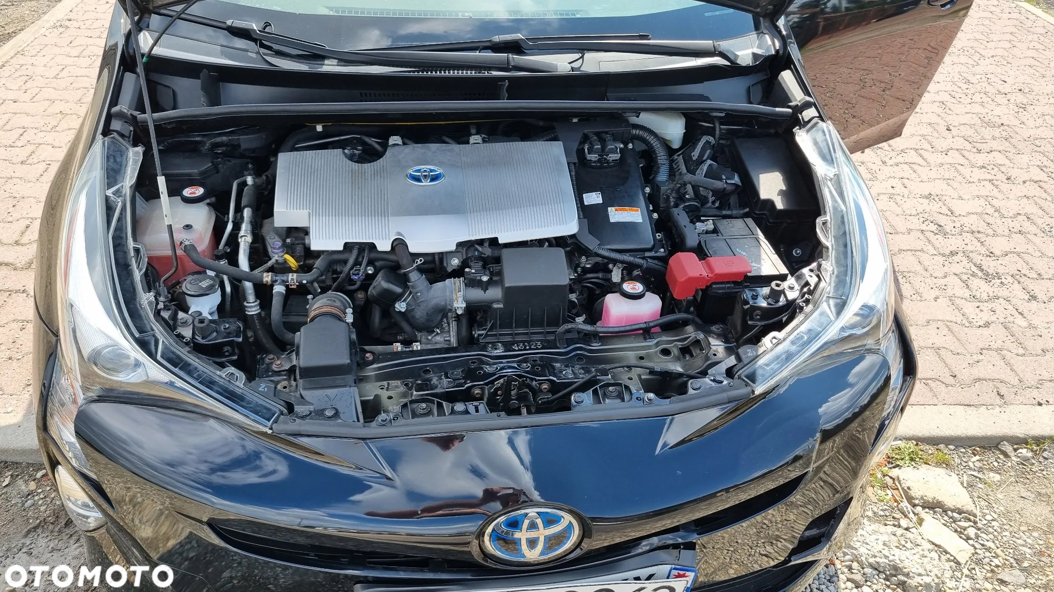 Toyota Prius 1.8 Hybrid Executive - 30