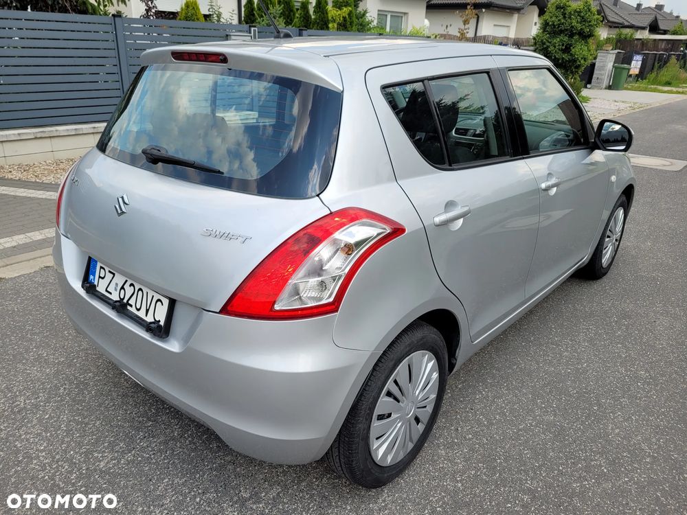 Suzuki Swift 1.2 Club - 8