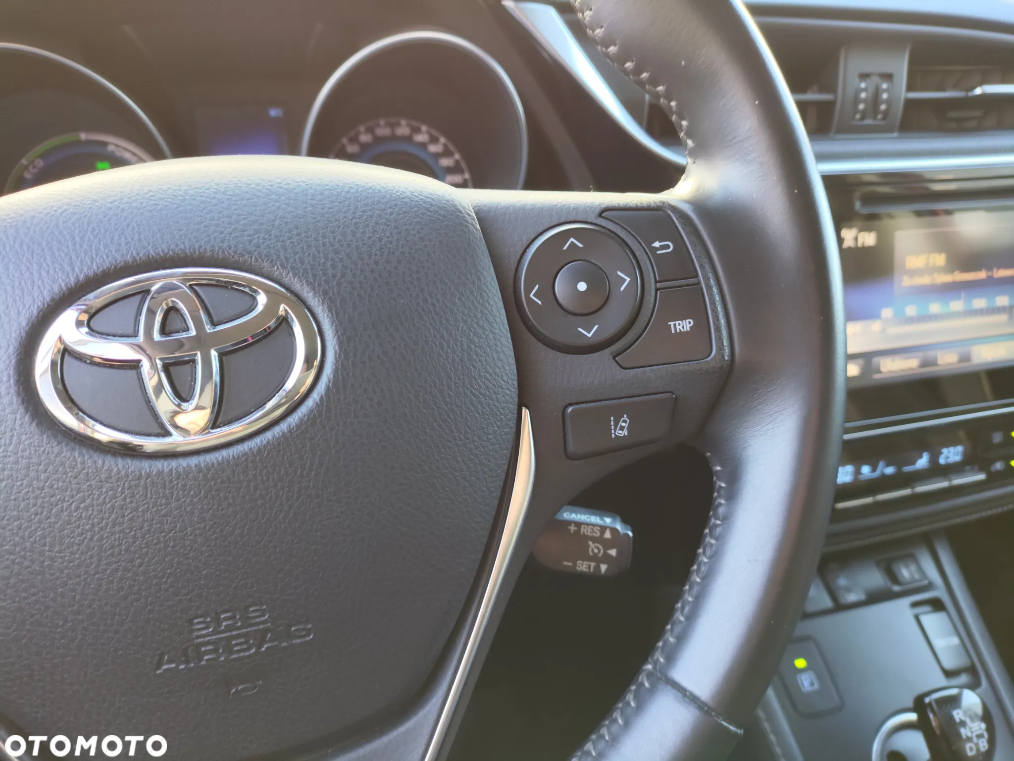 Toyota Auris Hybrid 135 Prestige - 15