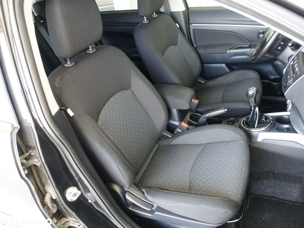 Mitsubishi ASX 1.6 2WD Intro Edition - 20
