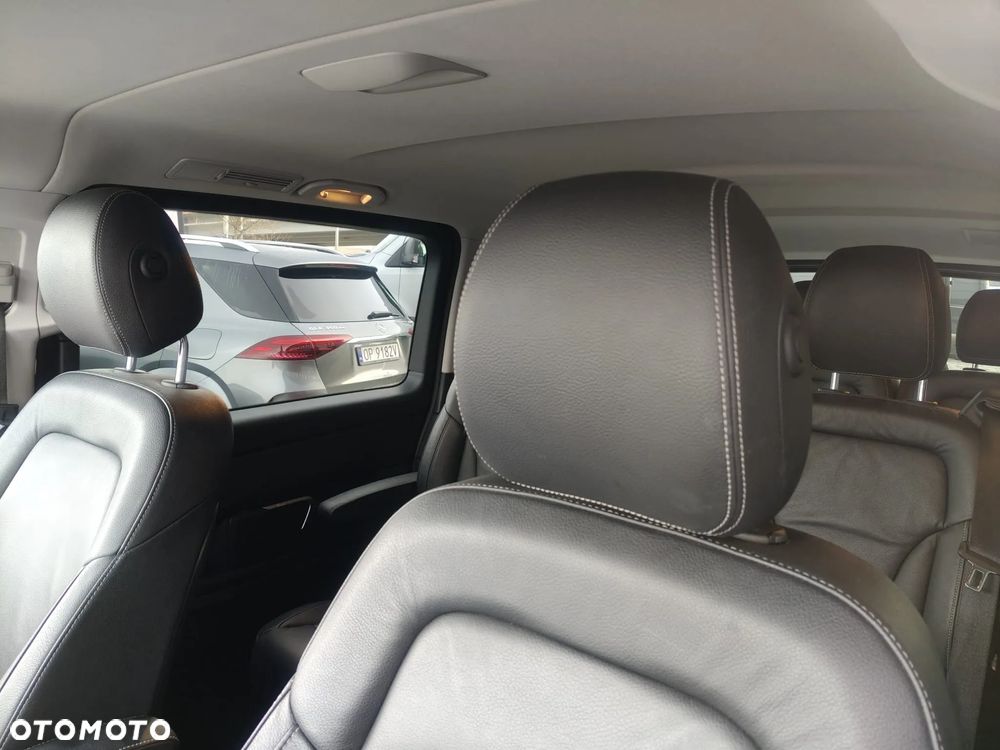 Mercedes-Benz Klasa V 300 d 4-Matic Avantgarde 9G-Tronic (d³ugi) - 18