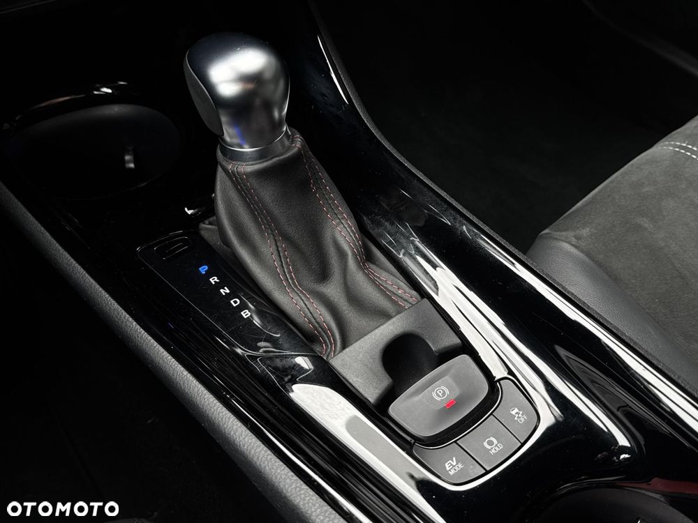 Toyota C-HR 1.8 Hybrid GPF GR Sport - 27