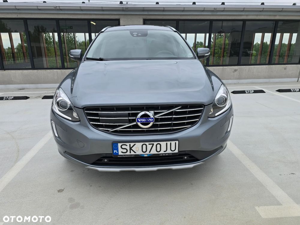 Volvo XC 60 D5 AWD Momentum - 15
