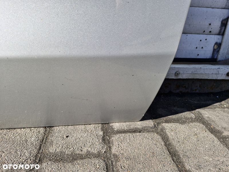 MERCEDES BENZ A KLASA W176 DRZWI PRAWY PRZÓD PRZEDNIE PRAWE 761 - 5