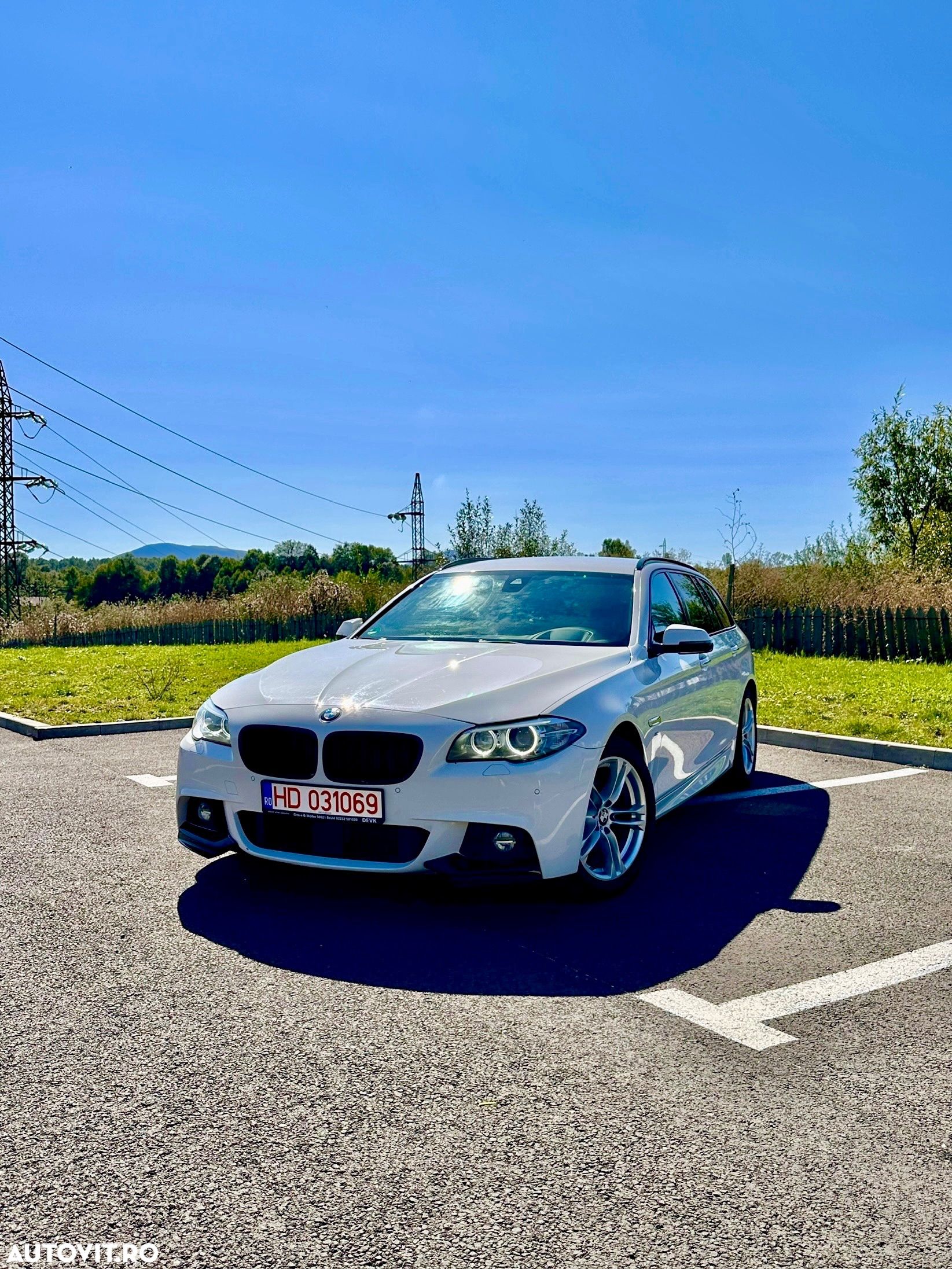 BMW Seria 5 520d xDrive - 1