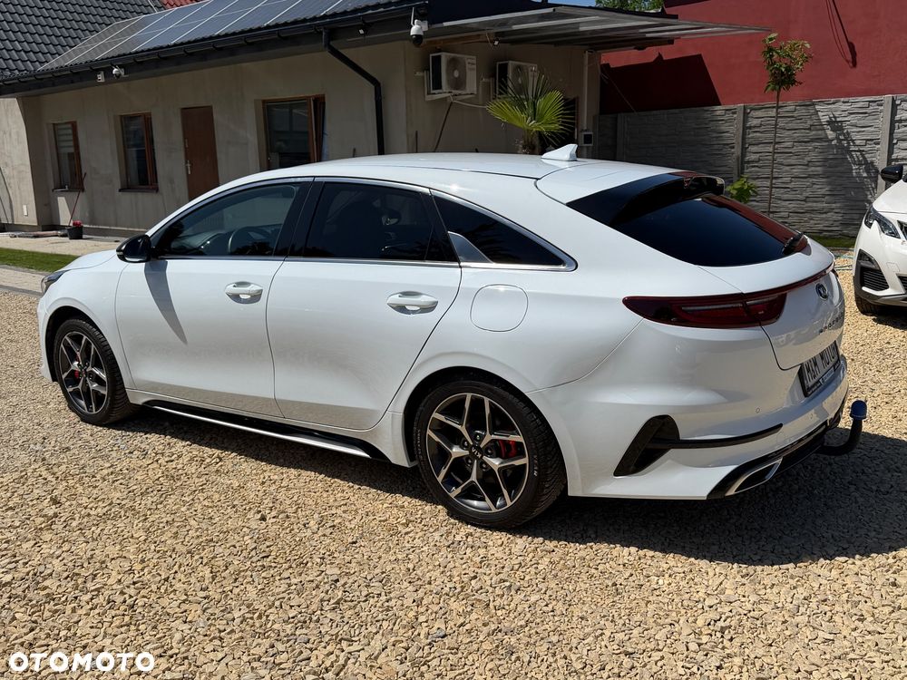 Kia ProCeed 1.4 T-GDI OPF GT LINE - 16