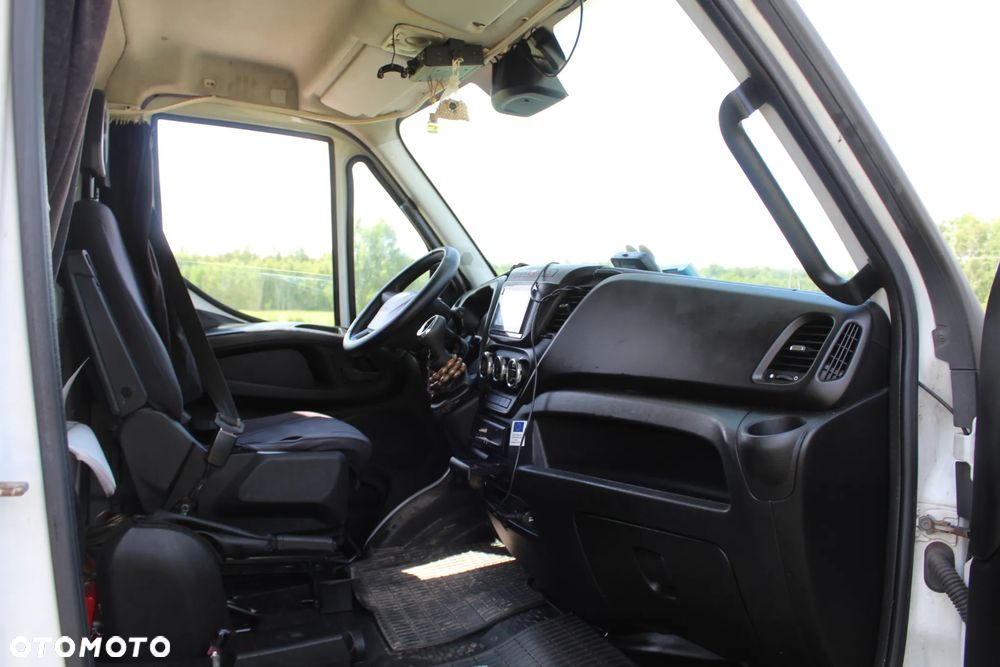 Iveco Daily 70C17 Firanka Winda Automat - 17
