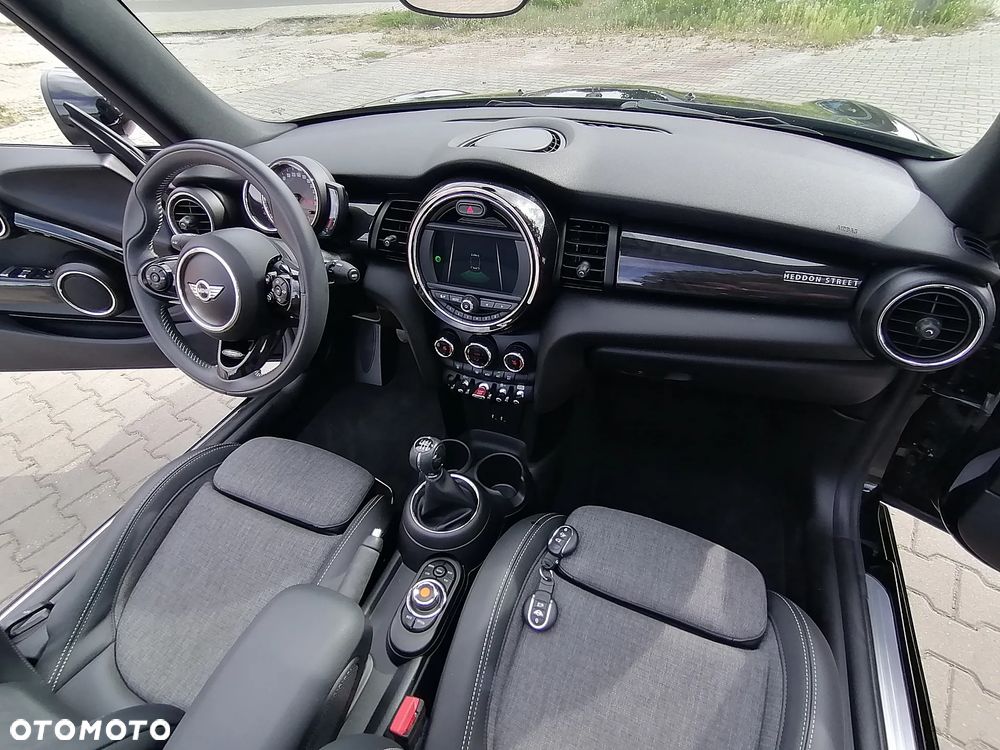 MINI Cooper Cabrio - 29