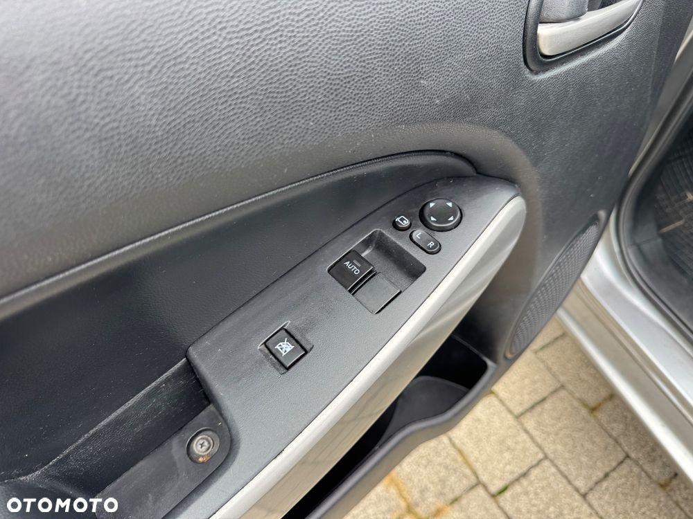Mazda 2 1.3 MZR Iro - 14