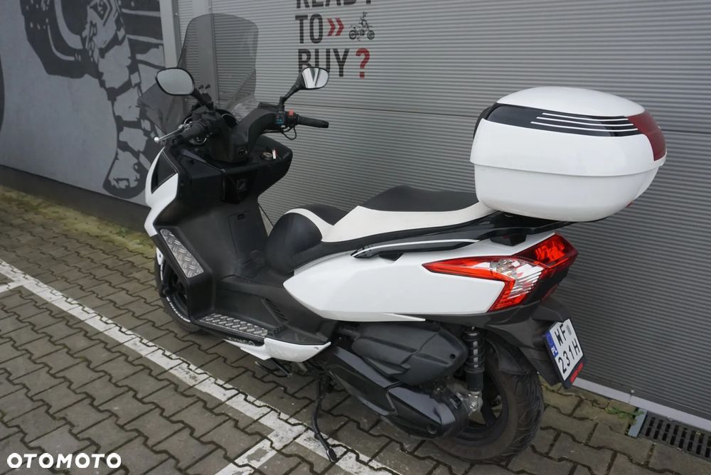 Kymco Downtown - 9
