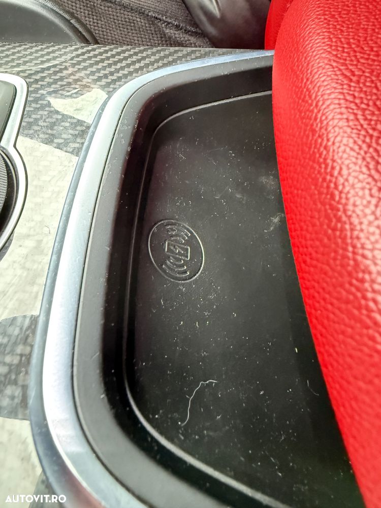 Alfa Romeo Giulia 2.0 Turbo 16V AT8 Veloce Ti - 36