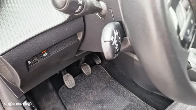 Peugeot 208 PureTech 100 Active - 17