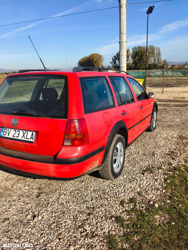 Volkswagen Golf - 5