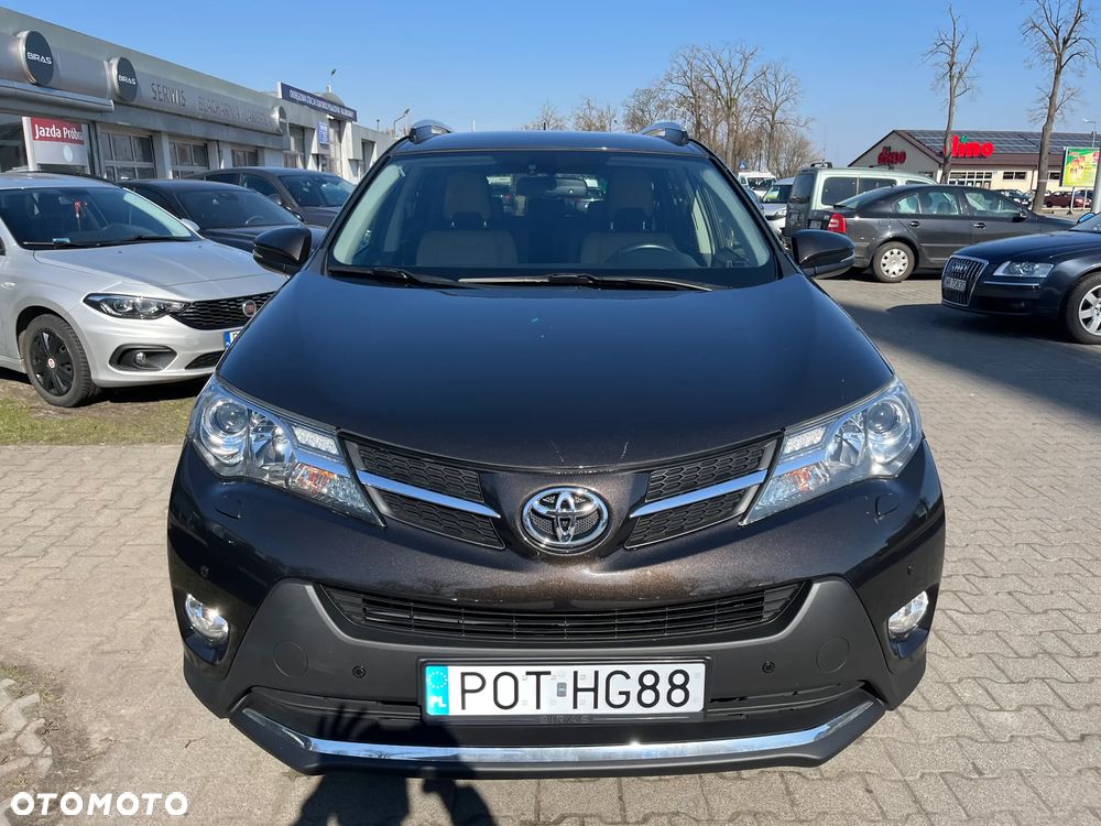 Toyota RAV4 2.0 D-4D Premium 4x2 - 2