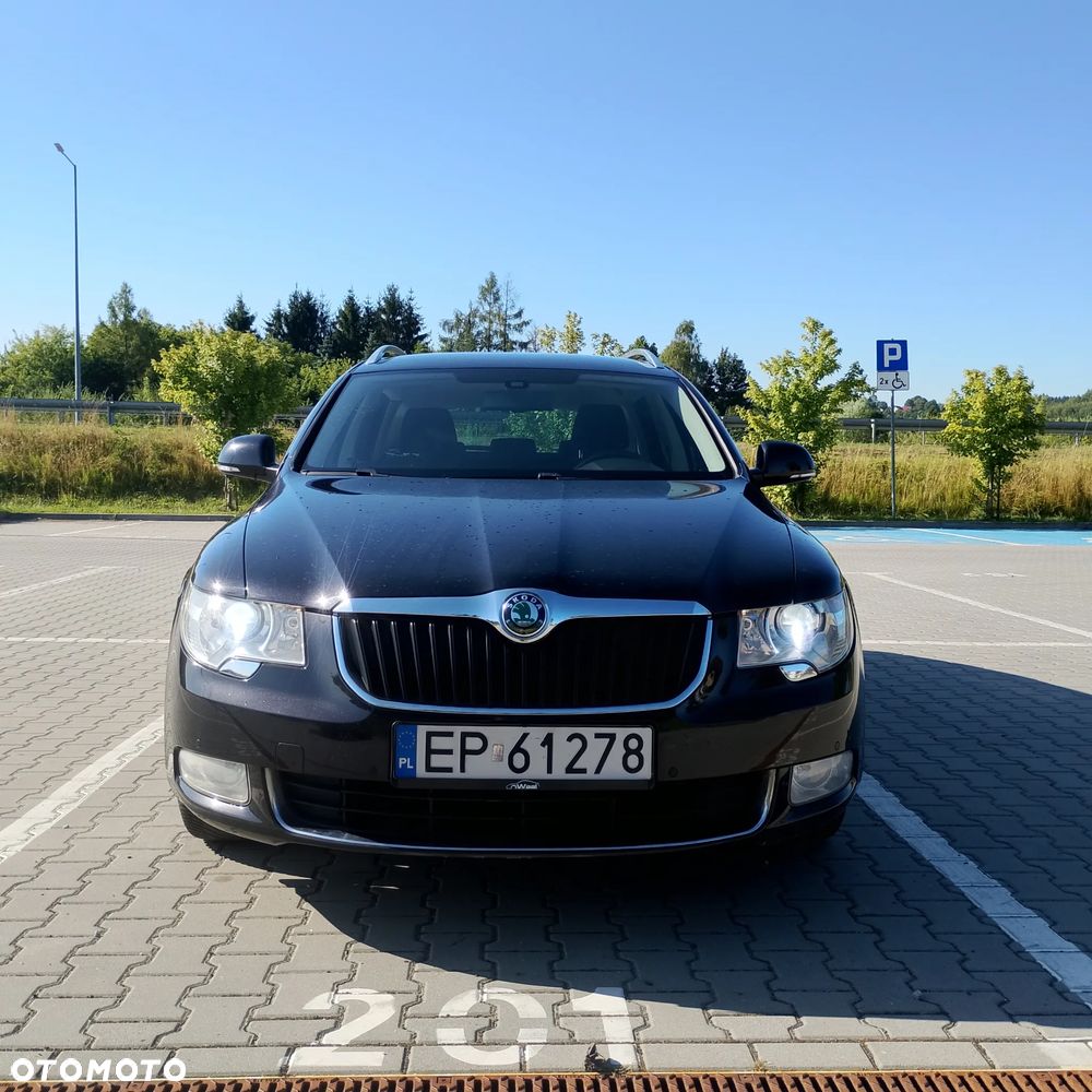 Skoda Superb 2.0 TDI Elegance - 2