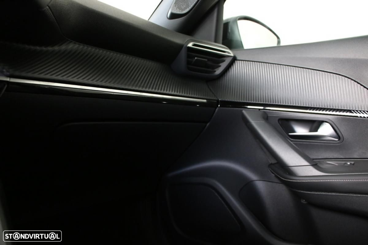 Peugeot 2008 1.2 PureTech Allure EAT8 - 25