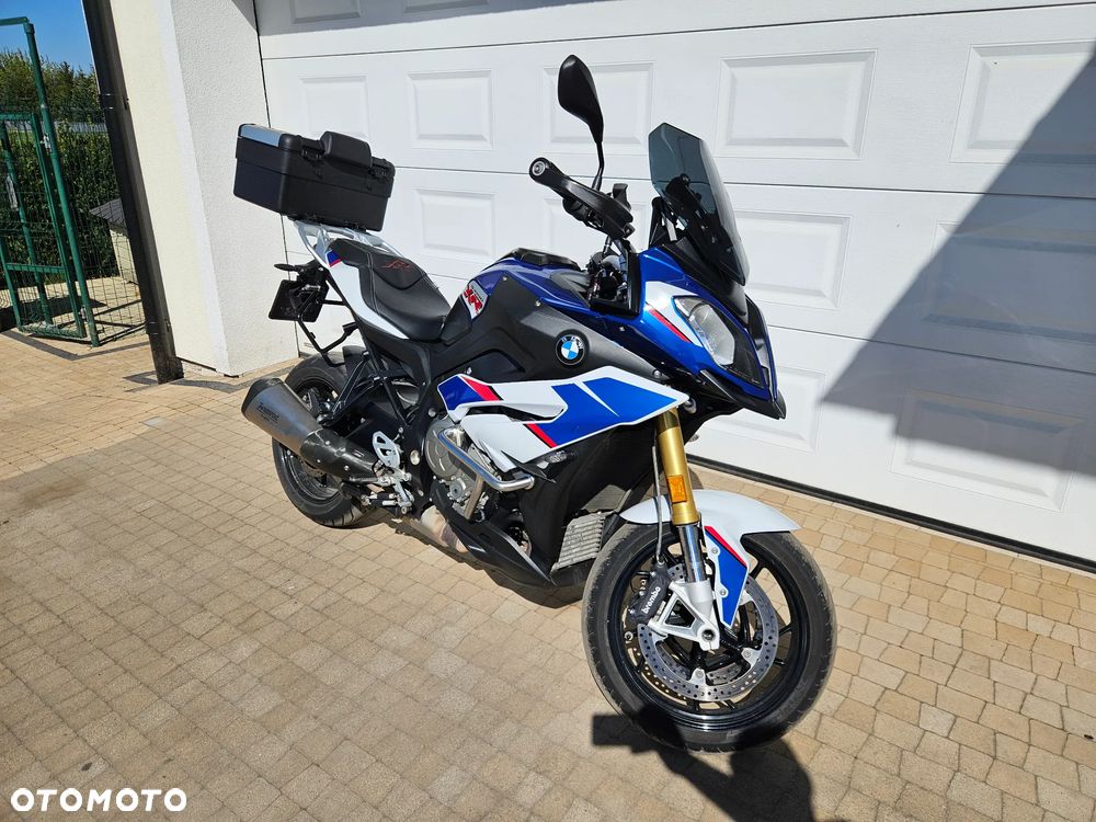 BMW XR - 3