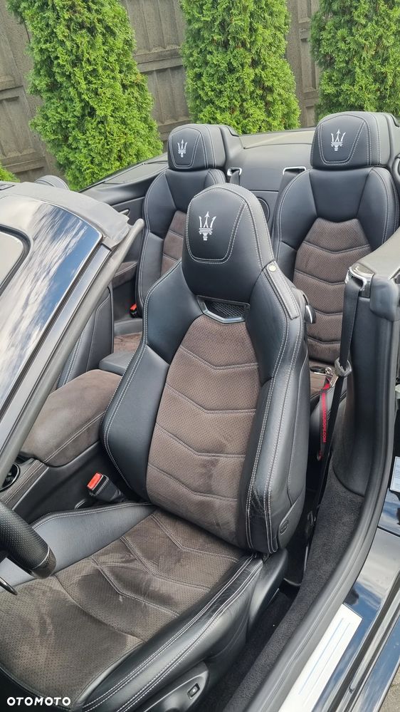 Maserati GranTurismo - 16