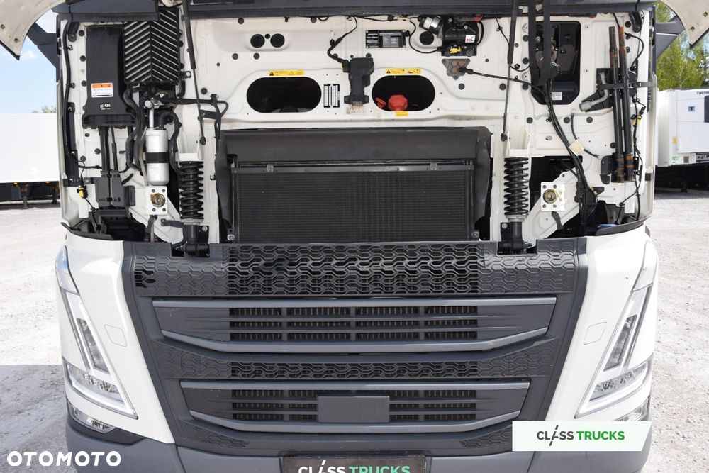 Volvo FH 460 Globetrotter XL i-Save - 18