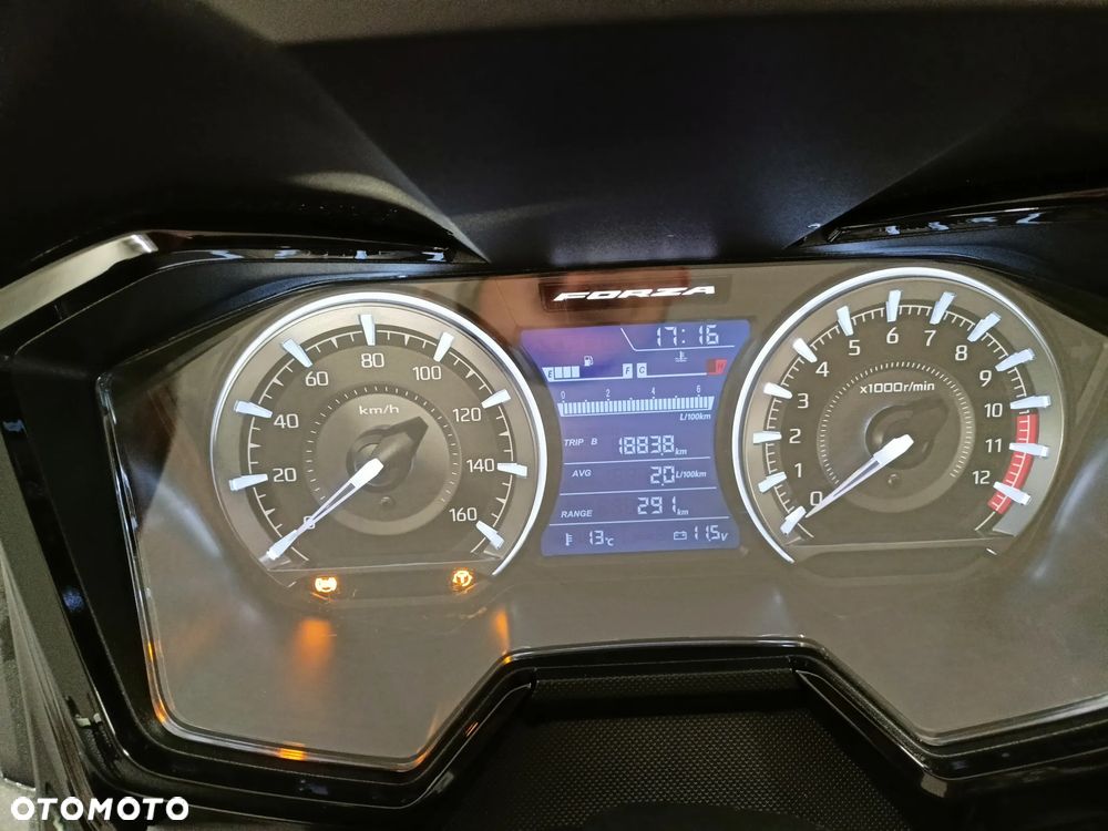 Honda NSS - 9