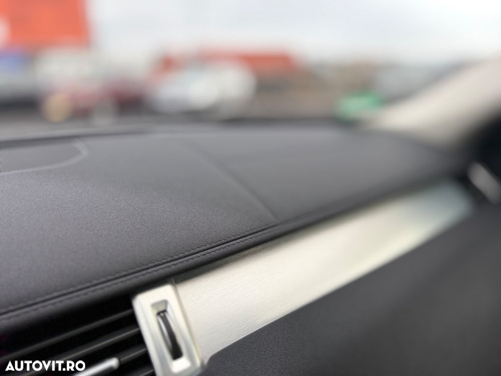 Land Rover Range Rover Evoque - 28