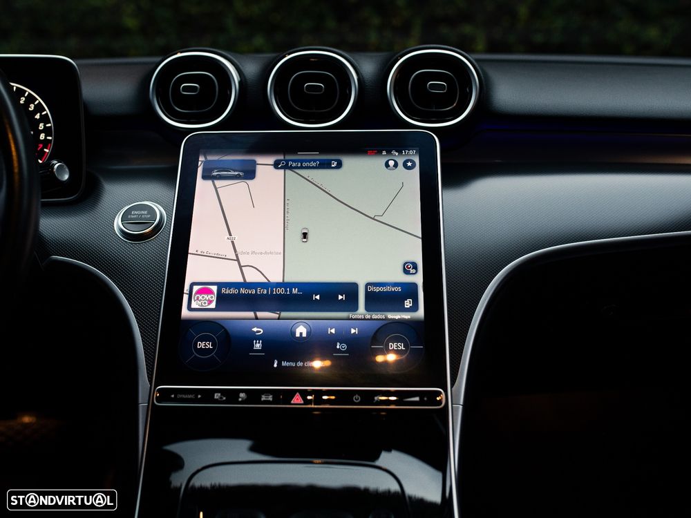 Mercedes-Benz C 300 e - 38