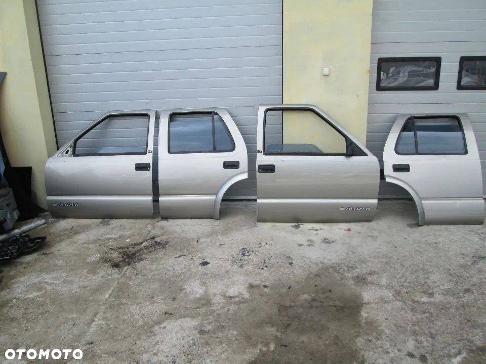 drzwi tyŁ tylne chevrolet blazer - 1