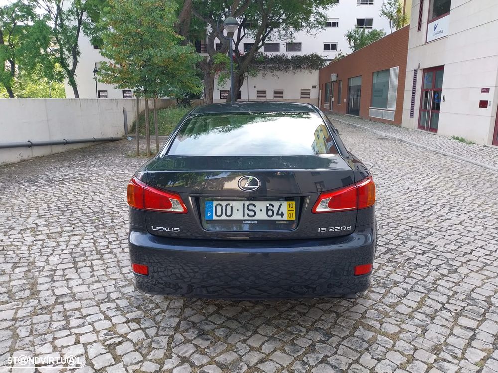 Lexus IS 220 - 6