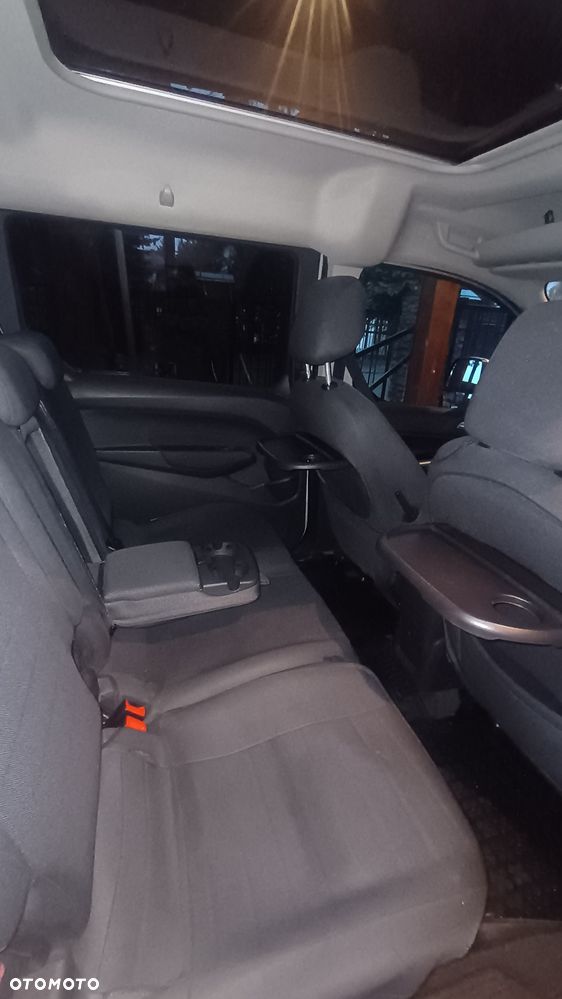 Ford Tourneo Connect Grand - 8