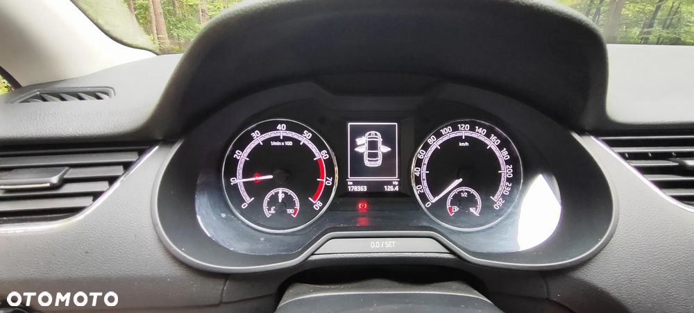 Skoda Octavia 1.5 TSI ACT Ambition - 20