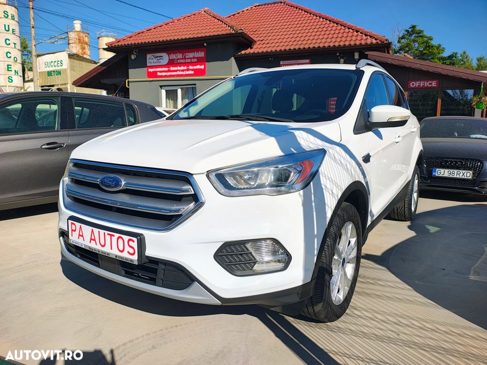 Ford Kuga 1.5 TDCi 2x4 Titanium - 12