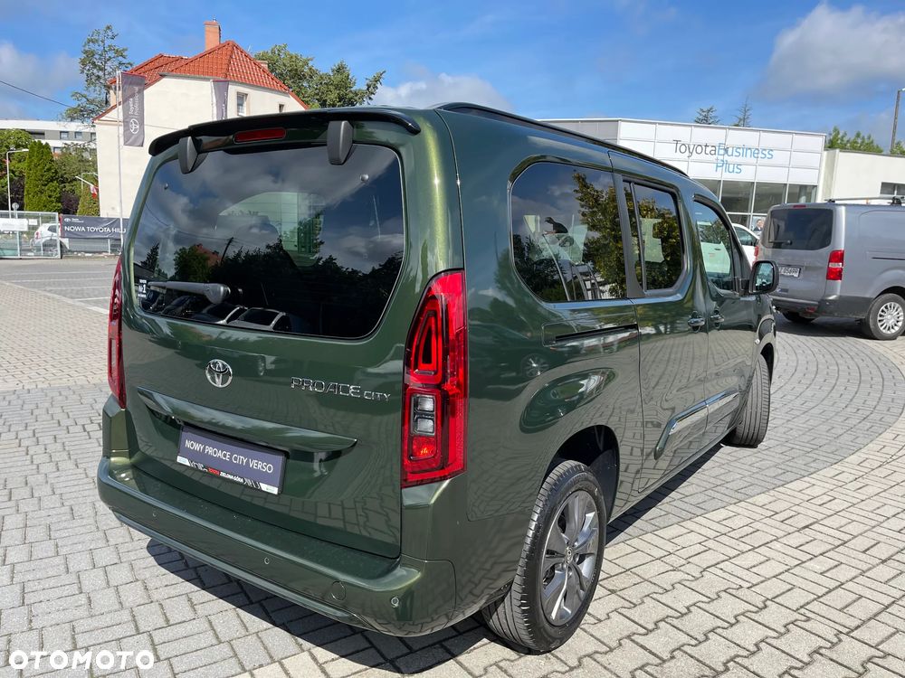 Toyota Proace City Verso Long 1.5 D-4D Family - 4
