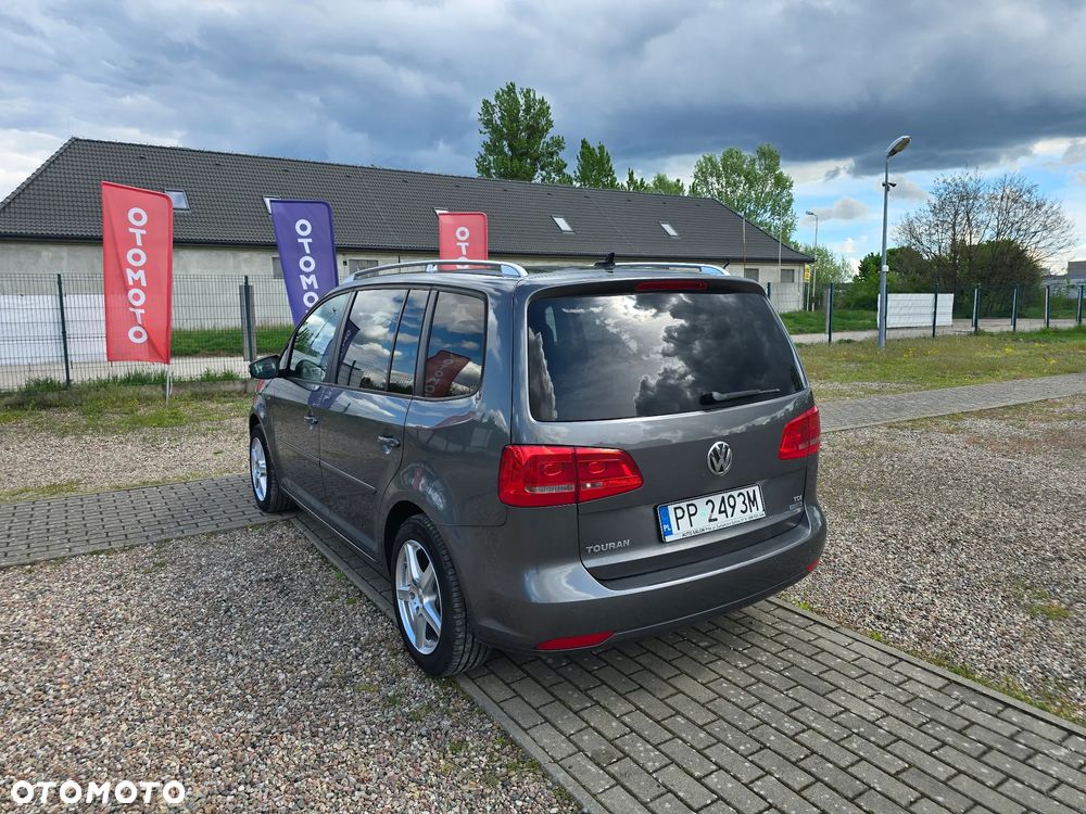Volkswagen Touran 1.6 TDI DPF BlueMotion Technology DSG MATCH - 8