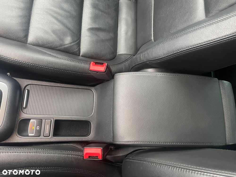 Volkswagen Tiguan 2.0 TDI 4Mot R-Style DSG - 31