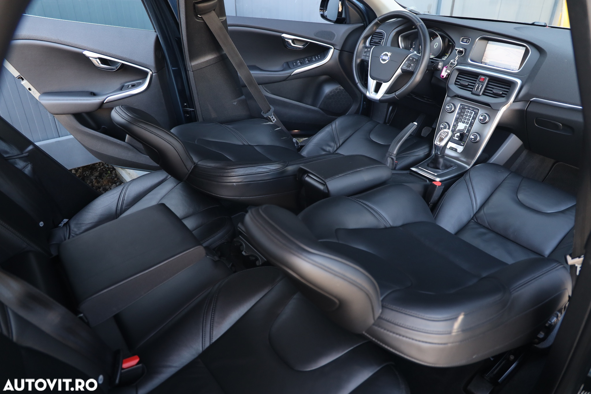 Volvo V40 D2 - 14