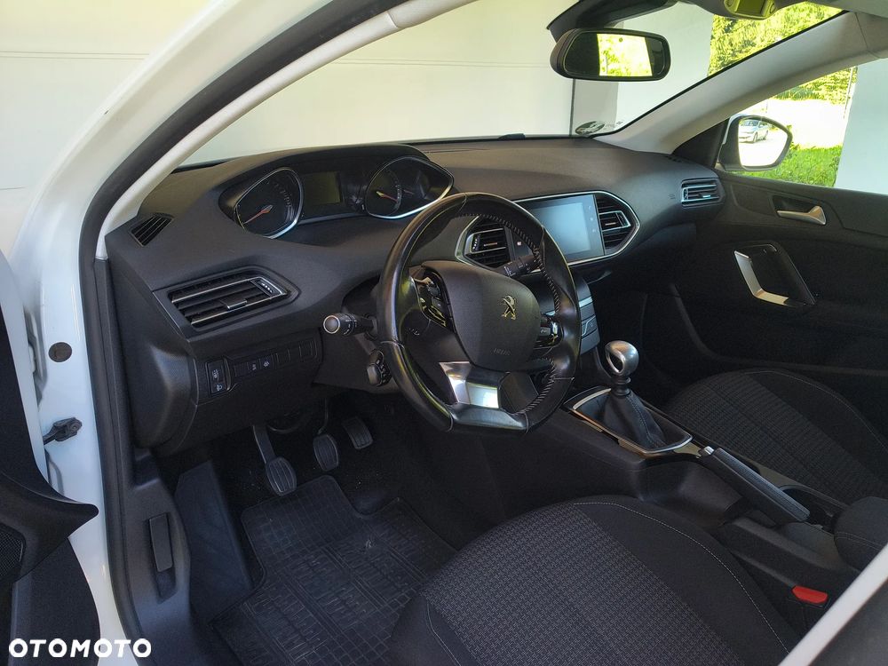Peugeot 308 1.5 BlueHDi Business Line S&S - 12