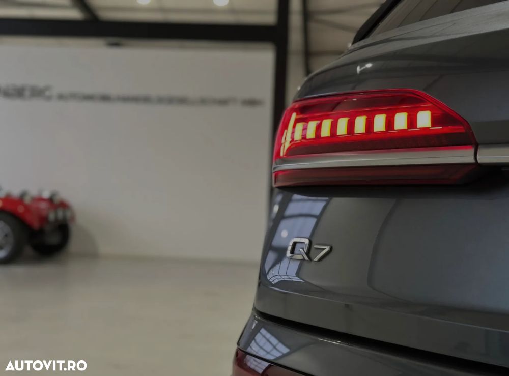 Audi Q7 - 18
