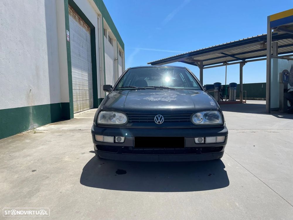 VW Golf 1.9 GTD - 2