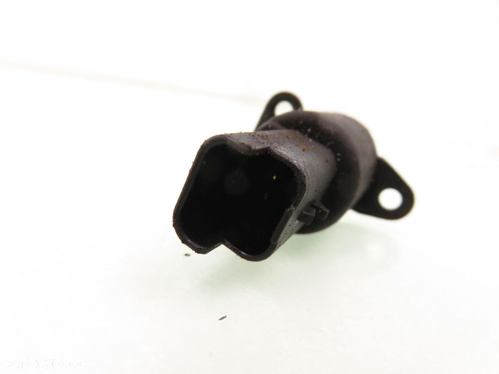 ZAWÓR PALIWA CITROEN 2.0 HDi 0928400366 - 4