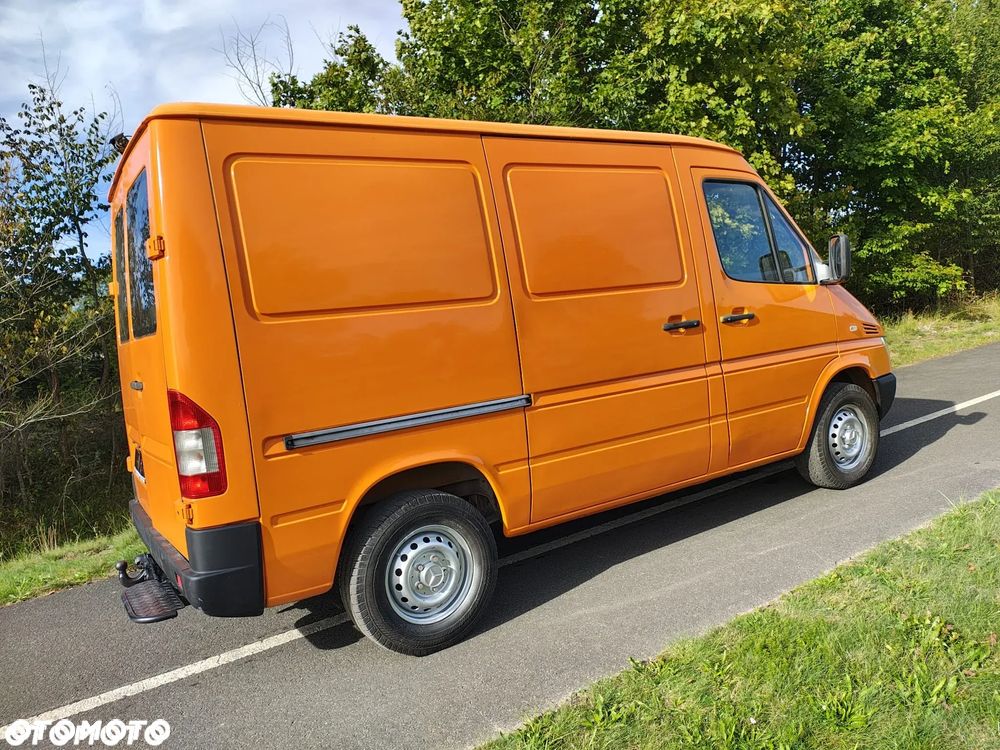 Mercedes-Benz SPRINTER - 23