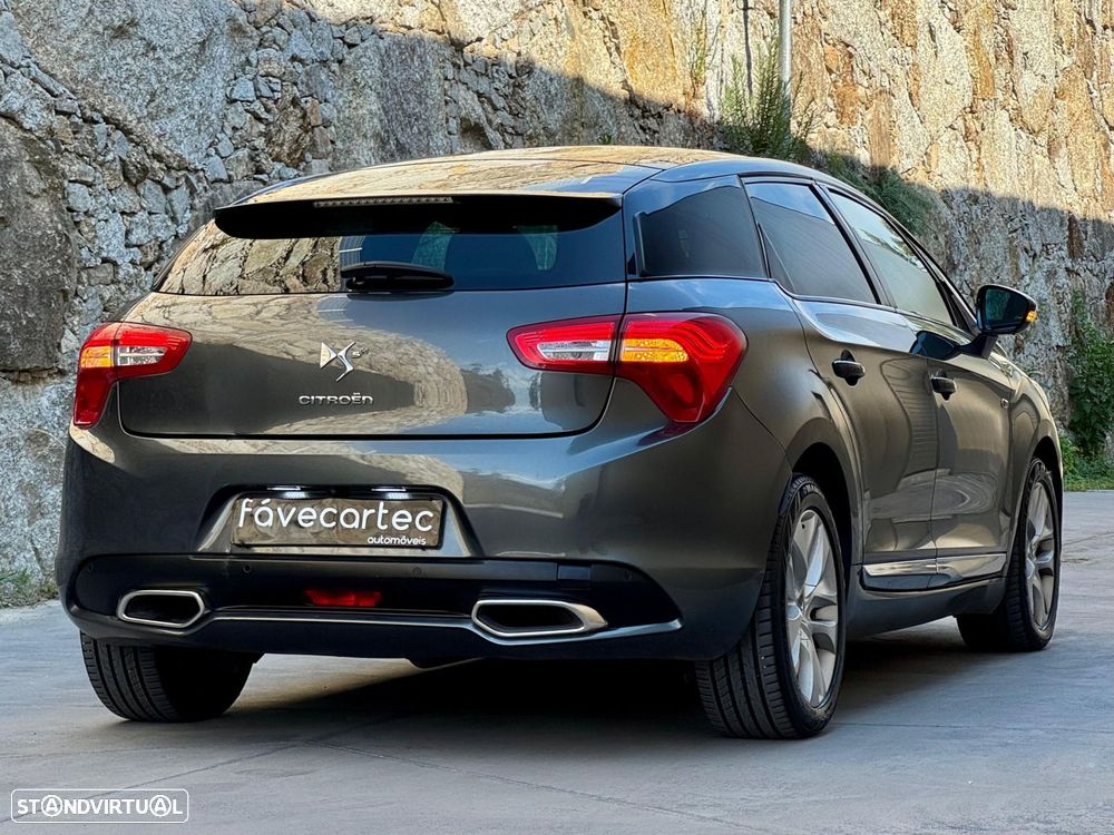 Citroën DS5 2.0 HDi Hybrid4 Sport Chic CMP6 - 32